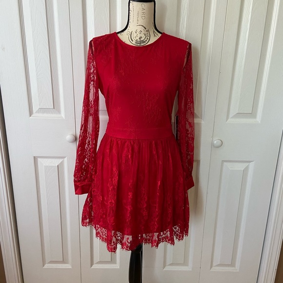 Lulu Red Dress - Picture 1 of 2